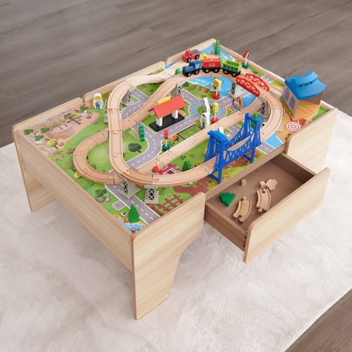 Opened box wooden - opened, play